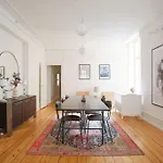 Apartment Large & Bright 3br W Whirlpool Near Metro *
