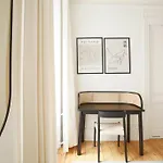 Apartment Large & Bright 3br W Whirlpool Near Metro Copenhagen