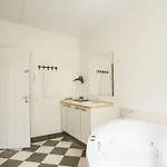 Apartman Large & Bright 3br W Whirlpool Near Metro *